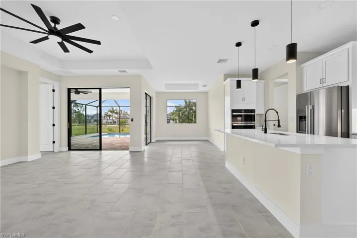 817 Nw 38th Pl, Cape Coral, Florida 33993