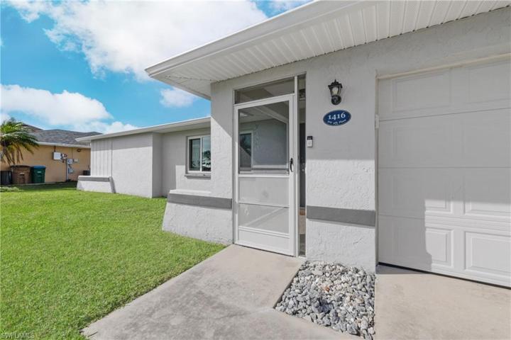 1416 SW 4th PL, CAPE CORAL FL 33991