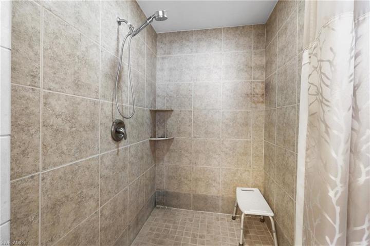 1416 SW 4th PL, CAPE CORAL FL 33991