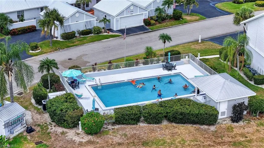 15371  River Vista  DR, North Fort Myers, FL 33917