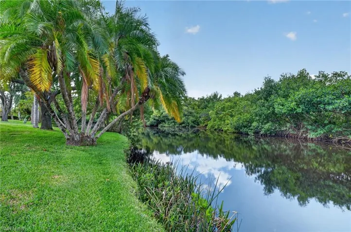 15371  River Vista  DR, North Fort Myers, FL 33917