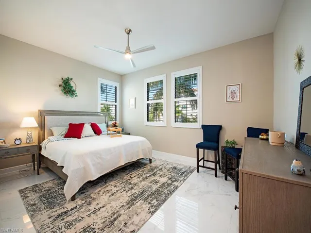 2nd primary bedroom