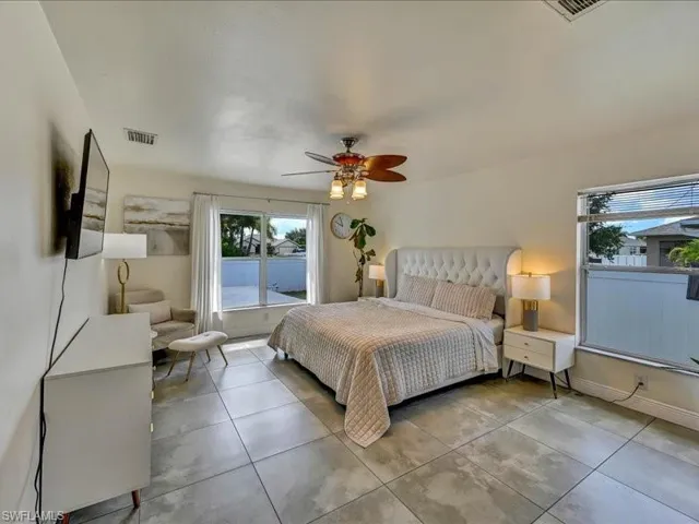 25 Nw 29th Pl, Cape Coral, Florida 33993