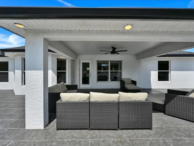 25 Nw 29th Pl, Cape Coral, Florida 33993