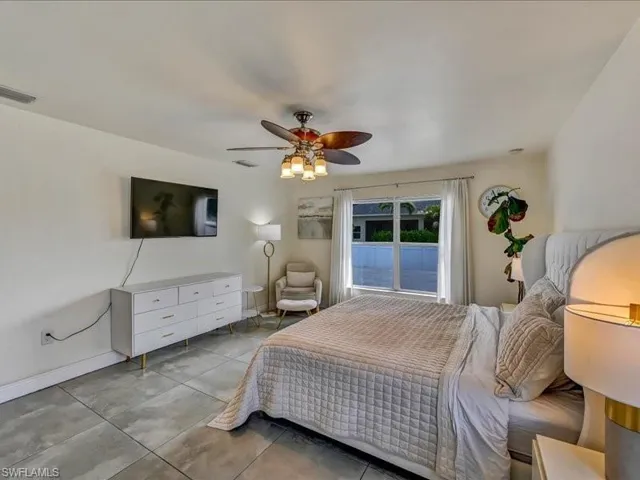 25 Nw 29th Pl, Cape Coral, Florida 33993