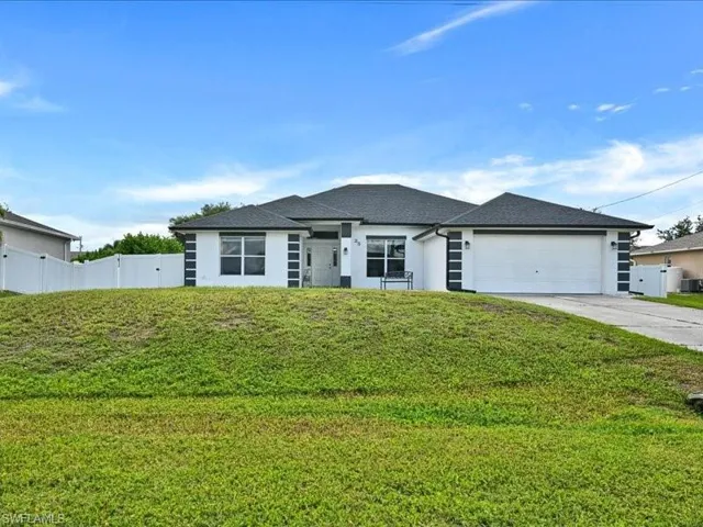 25 Nw 29th Pl, Cape Coral, Florida 33993
