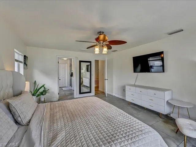 25 Nw 29th Pl, Cape Coral, Florida 33993