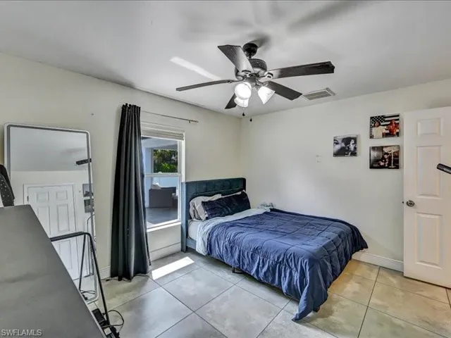 25 Nw 29th Pl, Cape Coral, Florida 33993