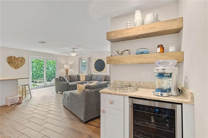 3  Crooked  LN, Naples, FL 34112