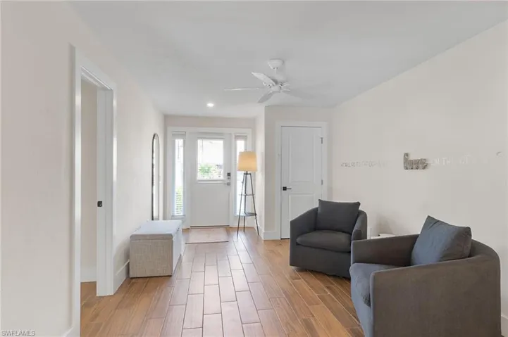 3  Crooked  LN, Naples, FL 34112