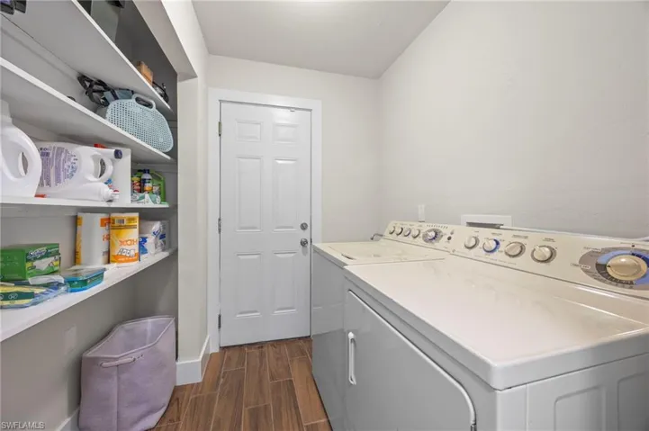 3  Crooked  LN, Naples, FL 34112