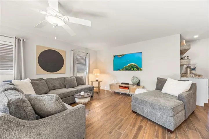 3  Crooked  LN, Naples, FL 34112