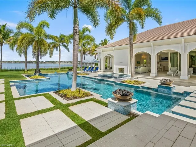 17412 Via Lugano Ct, Miromar Lakes, Florida 33913