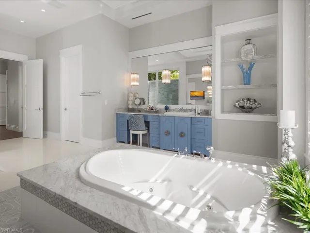 17412 Via Lugano Ct, Miromar Lakes, Florida 33913