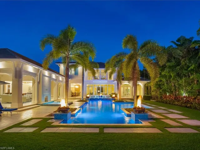 17412 Via Lugano Ct, Miromar Lakes, Florida 33913