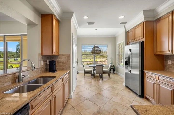 10381  Glastonbury  CIR, Fort Myers, FL 33913