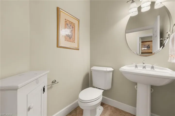 10381  Glastonbury  CIR, Fort Myers, FL 33913