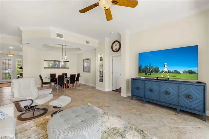 10381  Glastonbury  CIR, Fort Myers, FL 33913
