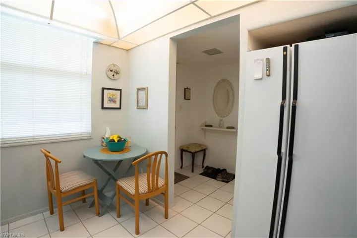 Dining Area in Kitchen-Breakfast Nook