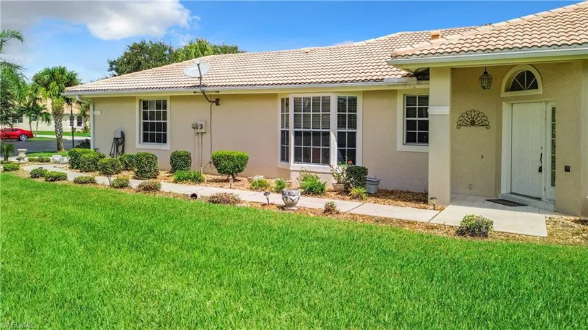 609  Aston Lake  CT, Lehigh Acres, FL 33974