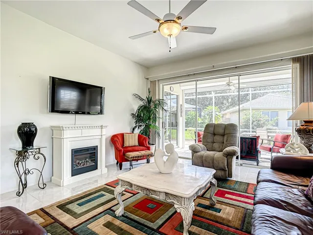 609  Aston Lake  CT, Lehigh Acres, FL 33974