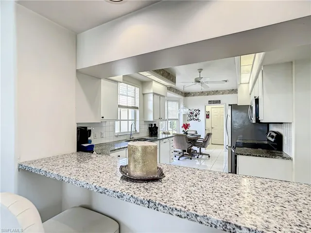 609  Aston Lake  CT, Lehigh Acres, FL 33974