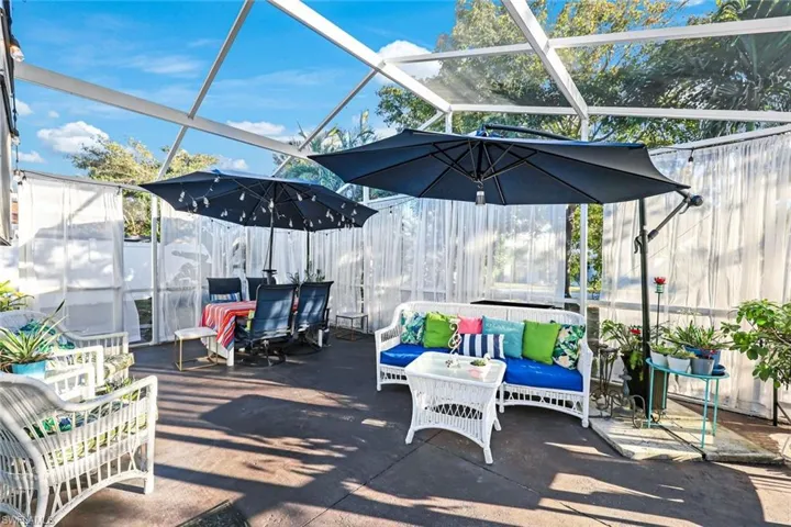 1366  Trail Terrace  DR, Naples, FL 34103