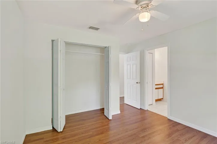 590 6th St Ne, Naples, Florida 34120