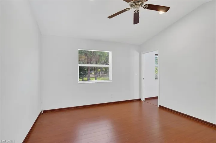 590 6th St Ne, Naples, Florida 34120