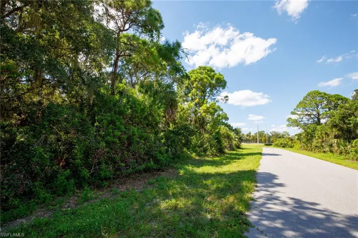 175 Sesame Rd E, Rotonda West, Florida 33947