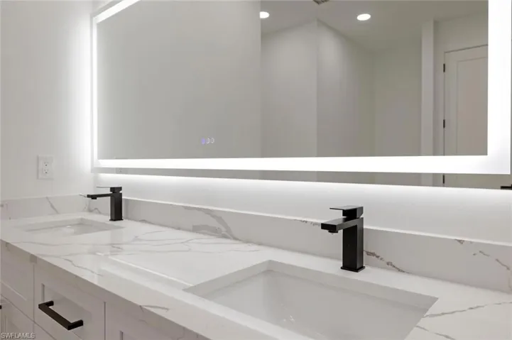 Bathroom with double sink vanity