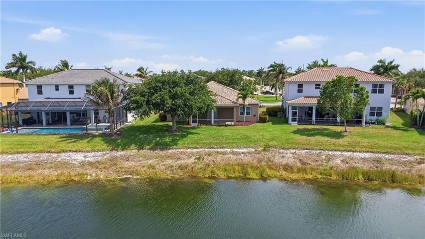 1121  Amber Lake  CT, Cape Coral, FL 33909