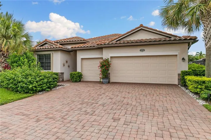 3934 Sapphire Way, Naples, Florida 34114