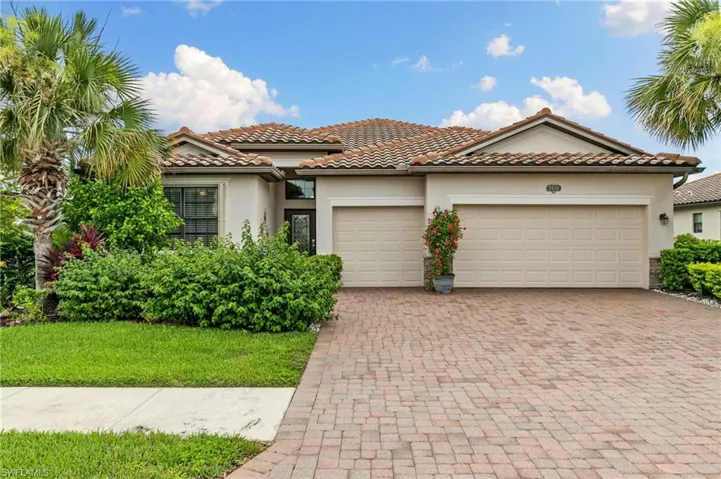 3934 Sapphire Way, Naples, Florida 34114