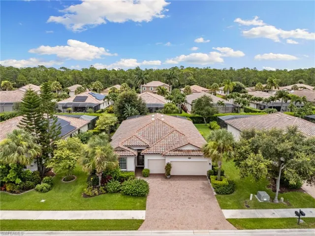 3934 Sapphire Way, Naples, Florida 34114