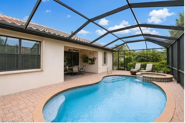 3934 Sapphire Way, Naples, Florida 34114