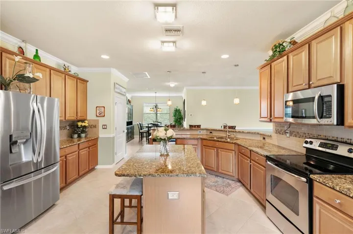 3934 Sapphire Way, Naples, Florida 34114