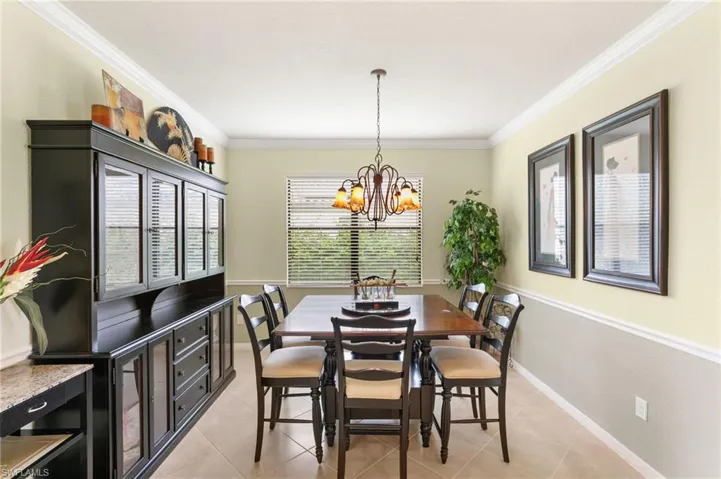 3934 Sapphire Way, Naples, Florida 34114