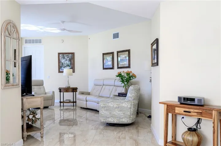 3053  Driftwood  WAY, Naples, FL 34109
