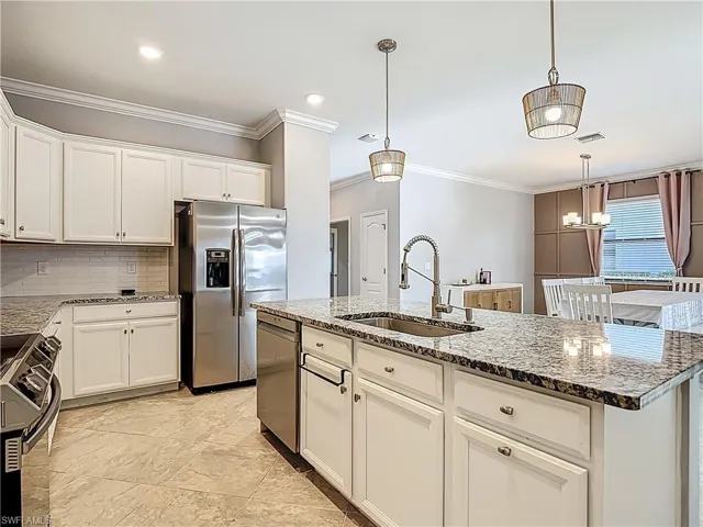 19890 Beverly Park Rd, Estero, Florida 33928