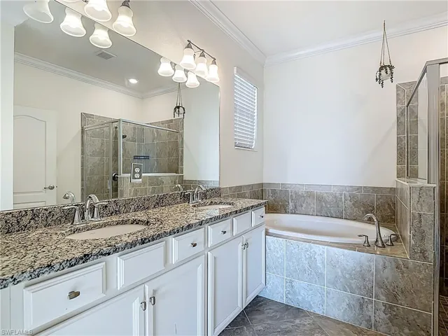19890 Beverly Park Rd, Estero, Florida 33928
