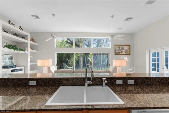 5261  Melaluca  DR, Fort Myers, FL 33905