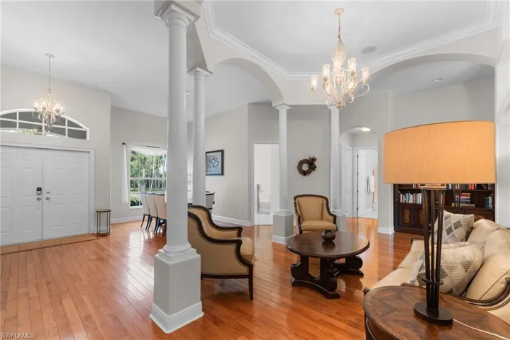 5261  Melaluca  DR, Fort Myers, FL 33905