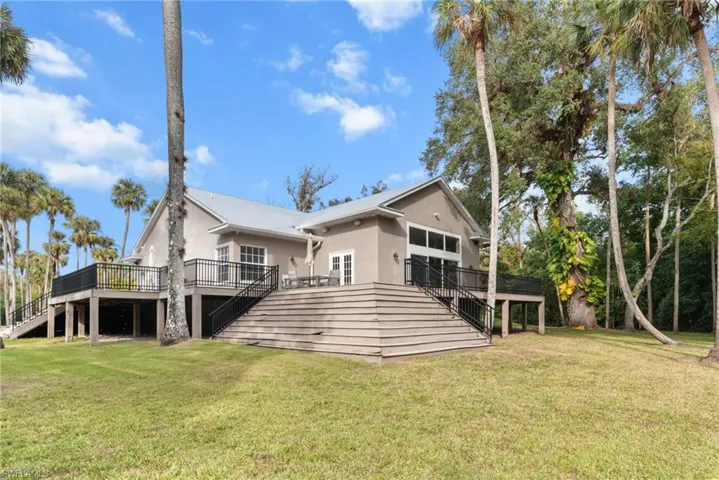 5261  Melaluca  DR, Fort Myers, FL 33905