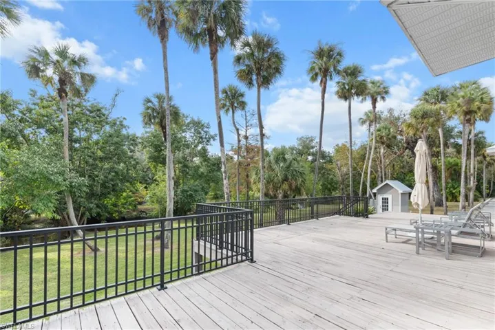 5261  Melaluca  DR, Fort Myers, FL 33905