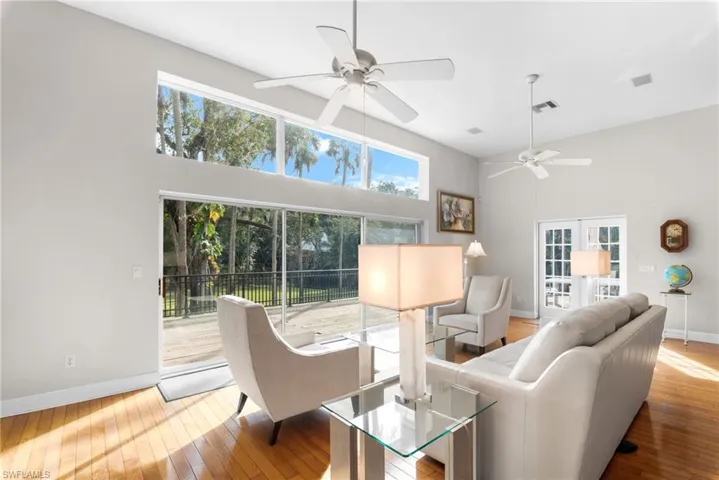 5261  Melaluca  DR, Fort Myers, FL 33905