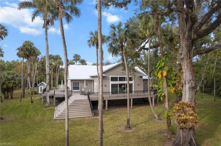 5261  Melaluca  DR, Fort Myers, FL 33905