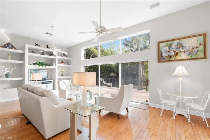 5261  Melaluca  DR, Fort Myers, FL 33905