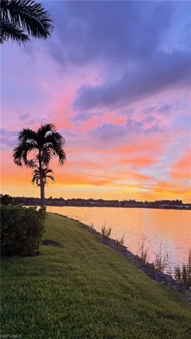 7271  Mill Pond  CIR, Naples, FL 34109