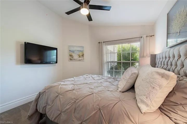 7271  Mill Pond  CIR, Naples, FL 34109